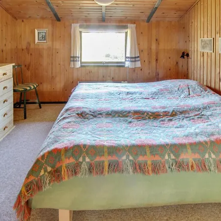 Srebrenka - 1-2km From The Sea By Interhome *