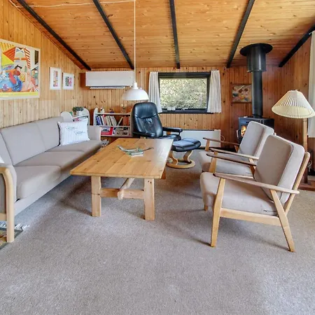 Holiday Srebrenka - 1-2km From The Sea By Interhome Casa vacanze